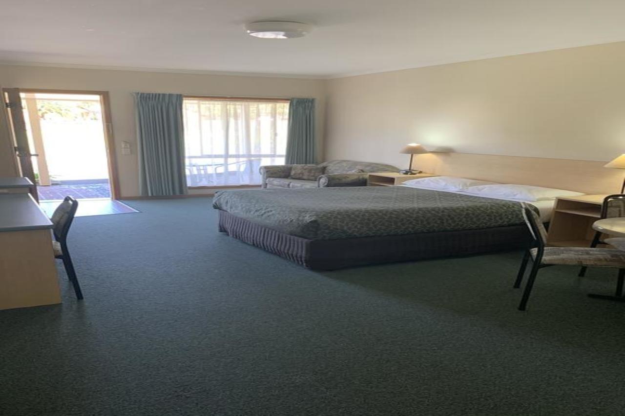 Arthur Phillip Motor Inn Cowes Exterior foto