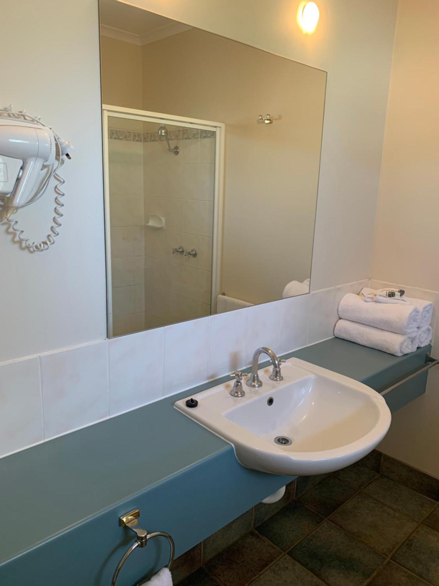 Arthur Phillip Motor Inn Cowes Exterior foto